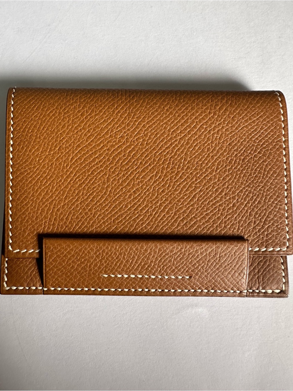 Hermès Gold/Warm Caramel Brown Leather Card Case Holder Unused